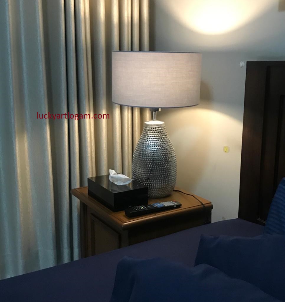 LAMPU MEJA KUNINGAN