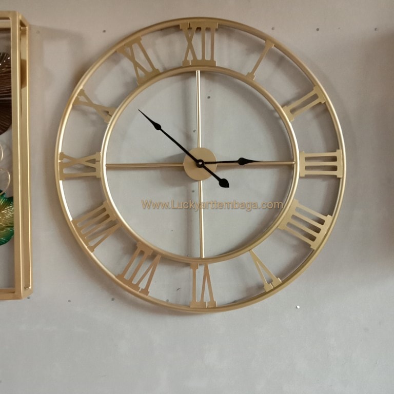 Jam Dinding
